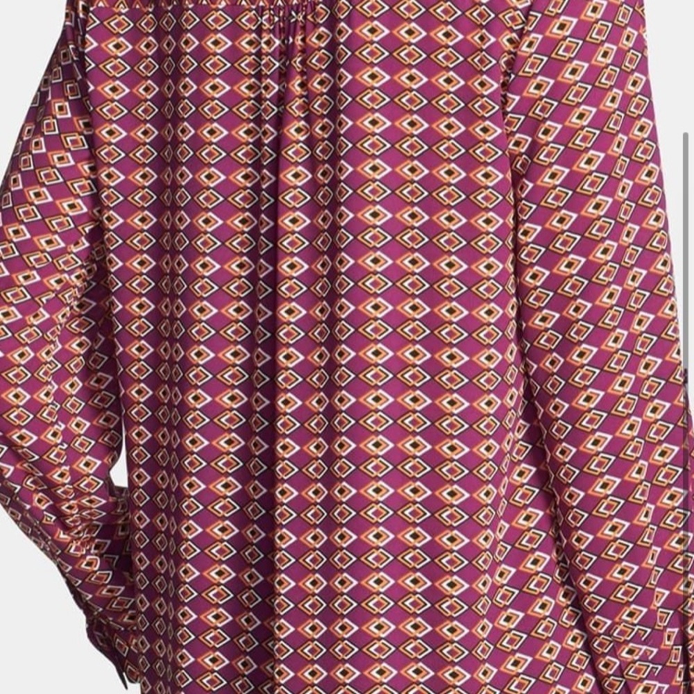 SOLD Pleione Diamond Print Surplice Wrap Blouse - Picture 3 of 12